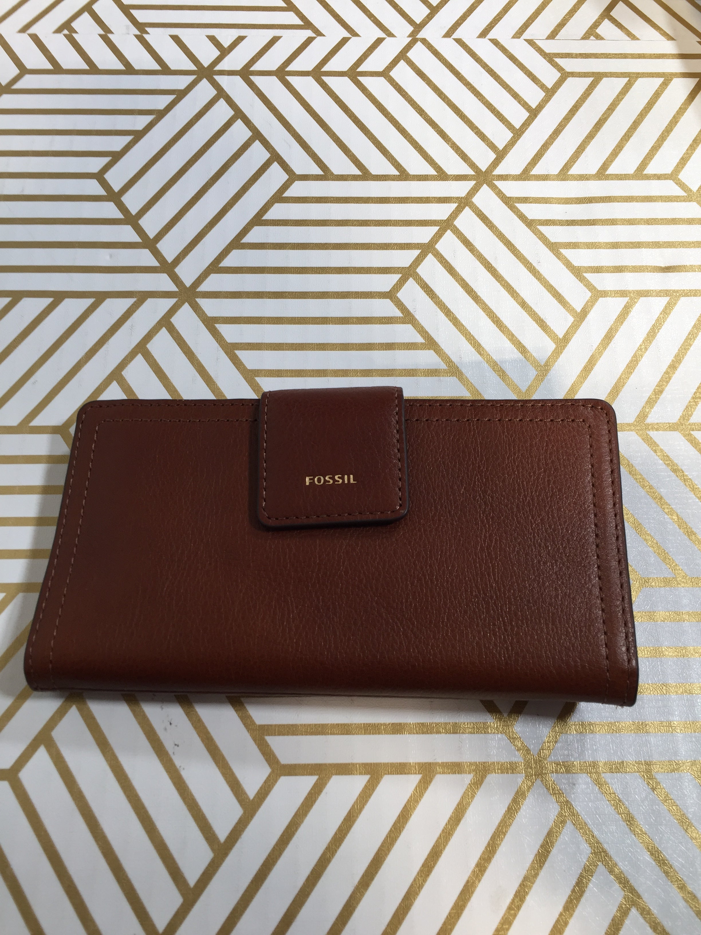 Fossil Women's Logan Leather RFID-Blocking Tab Clutch Wallet