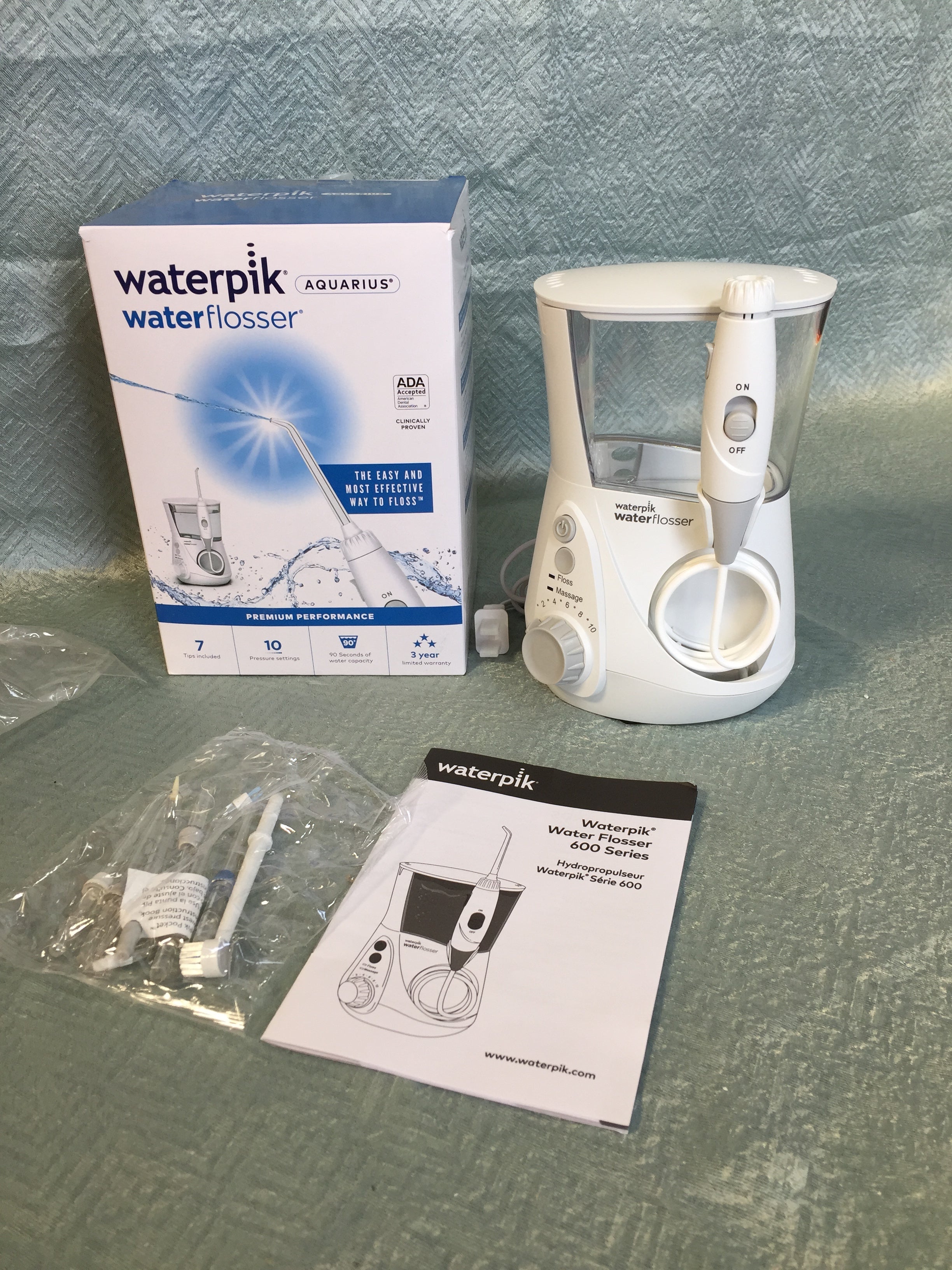 Waterpik Aquarius Water Flosser Professional White WP-660 (7537131946222)