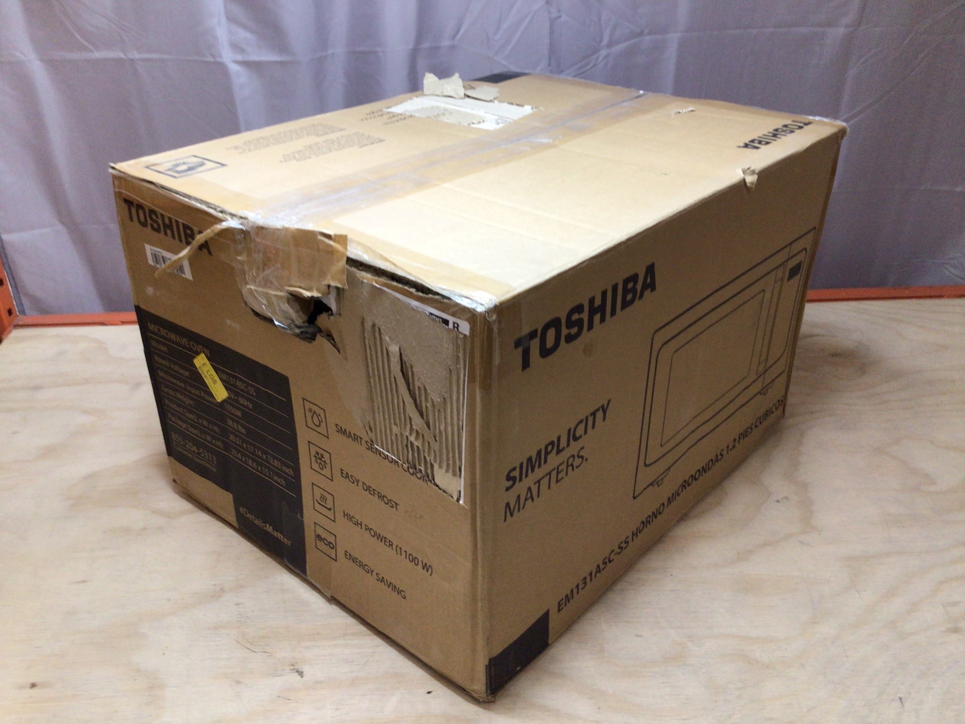 TOSHIBA EM131A5C-SS Stainless Steel Countertop Microwave Oven Smart Se