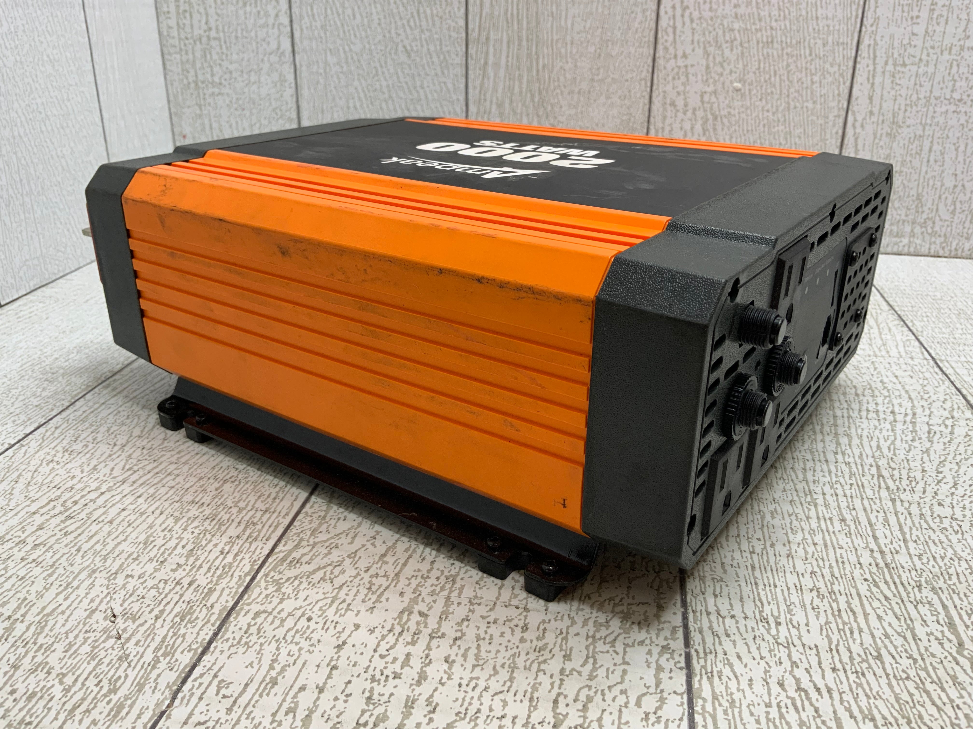 Ampeak Pure Sine Wave 2000w Power Inverter 6.2A USB Ports