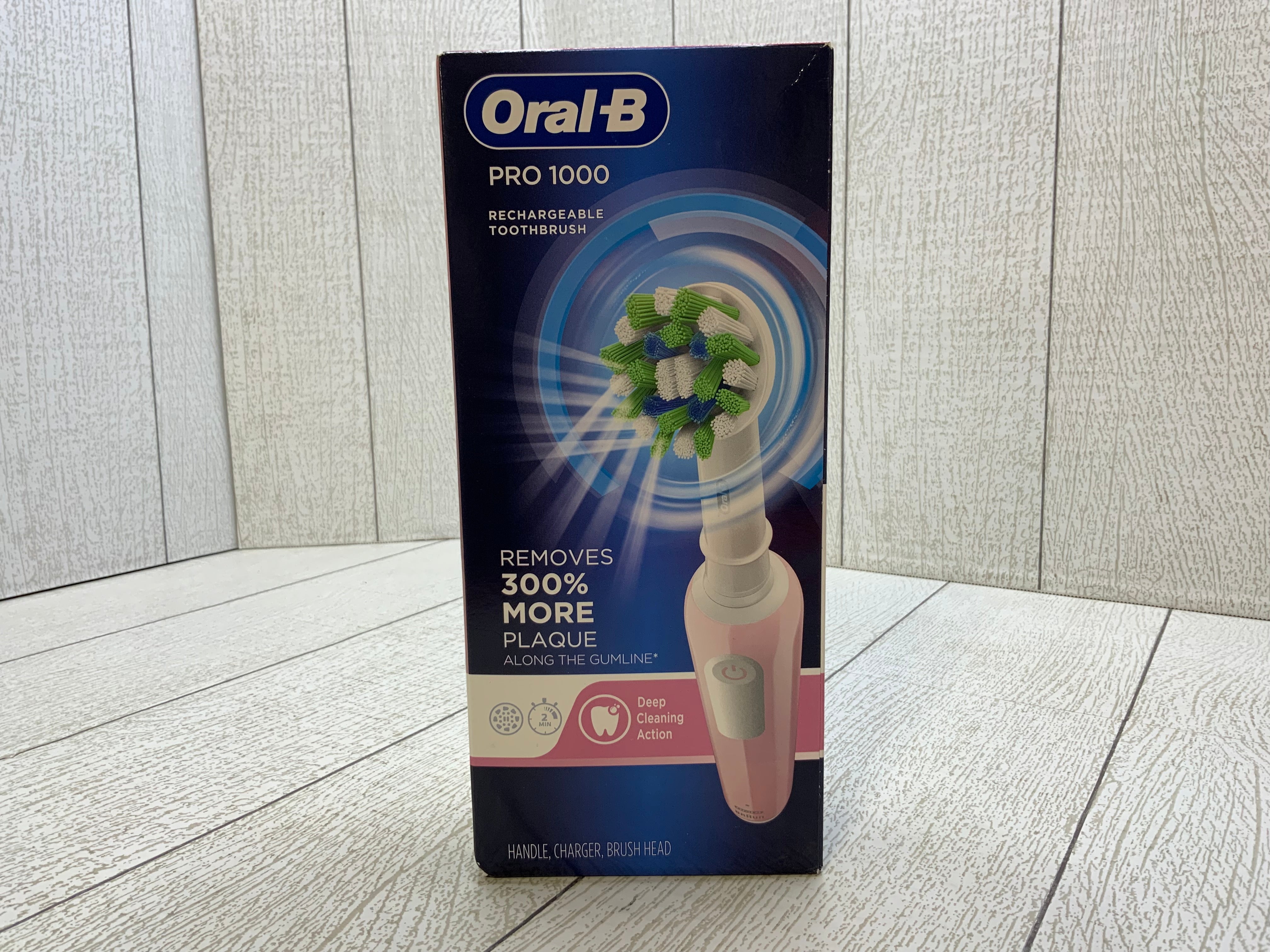 Oral-B Pro 1000 CrossAction Electric Toothbrush, Pink