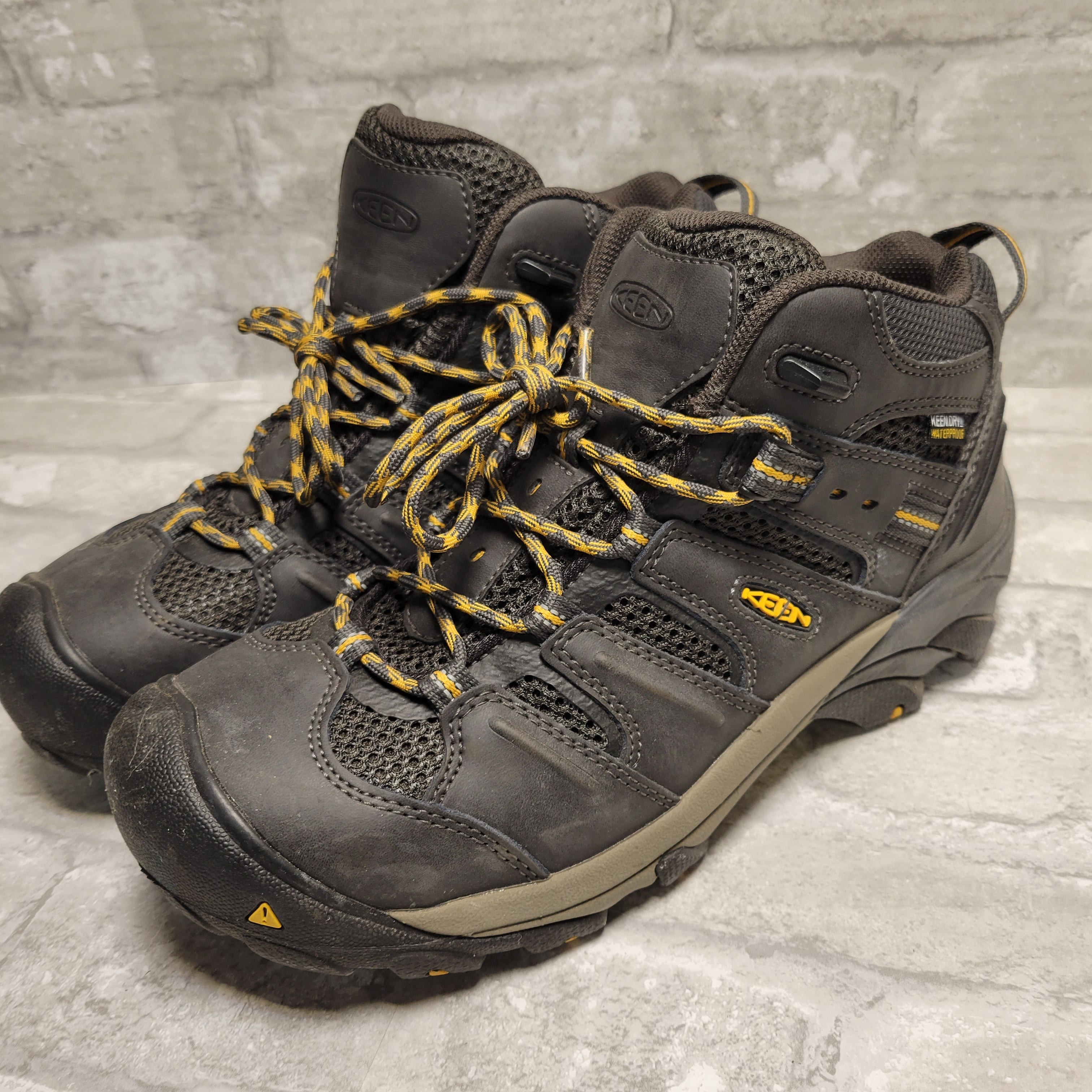 KEEN Utility Steel Toe Work Hiking Shoes, Men's 8D, Black, ASTM F2413-