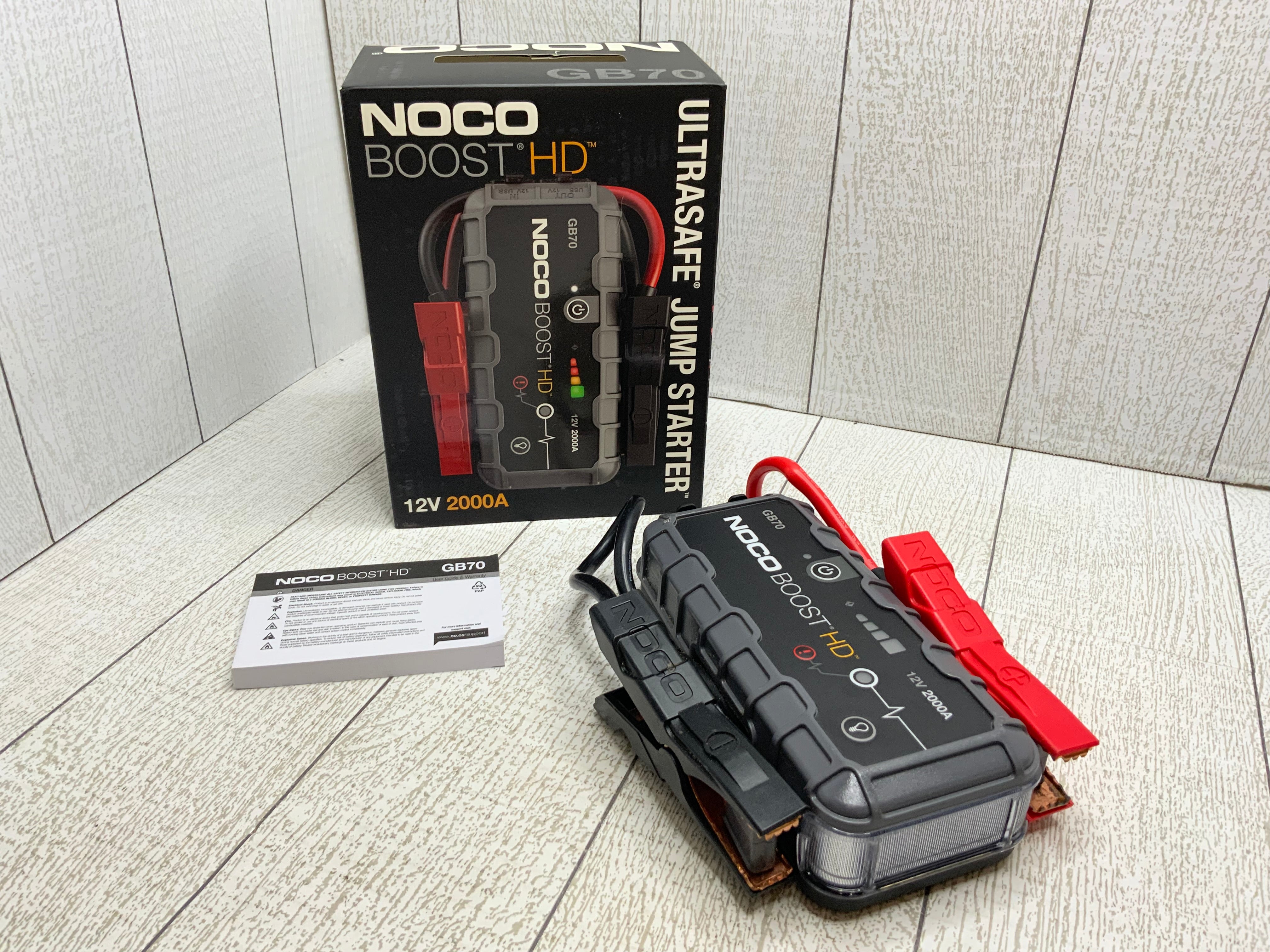 NOCO Boost HD GB70 2000 Amp 12-Volt UltraSafe Lithium Jump Starter **F